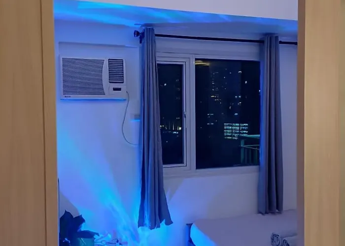 Cozynest In Makati Apartment