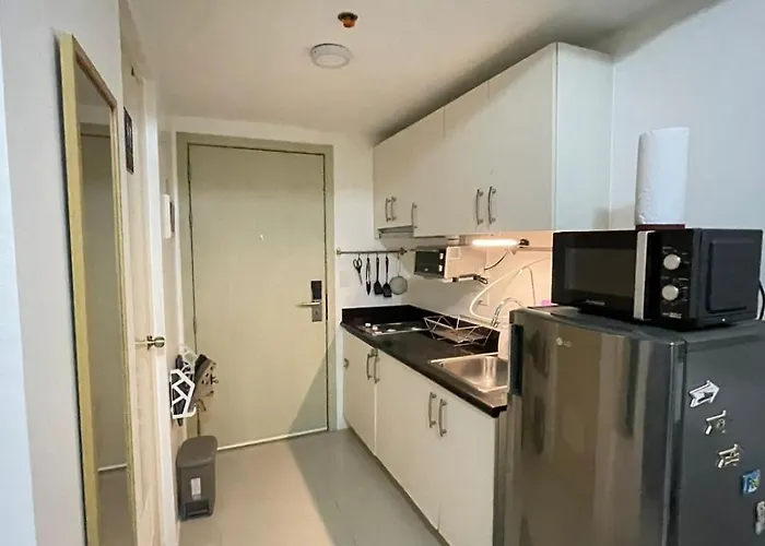 Apartment Cozynest In Makati *